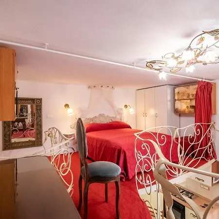 Casa vacanze Vicino Al Centro Maga Merlin *