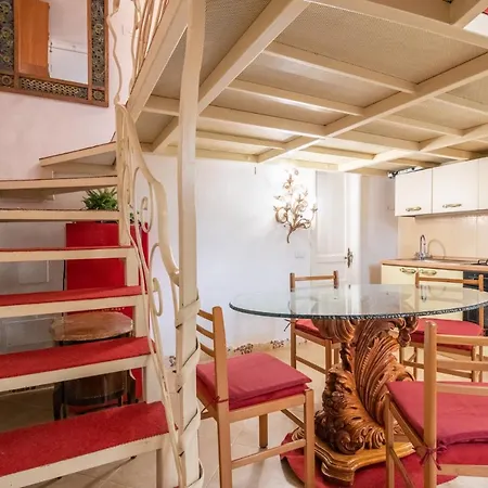 Casa vacanze Vicino Al Centro Maga Merlin Pisa